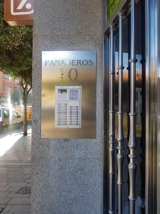Apartamento Panaderos Apartment Valladolid Exterior photo